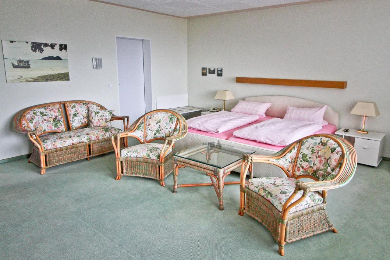 Waldhotel Stein Зельбиц Экстерьер фото
