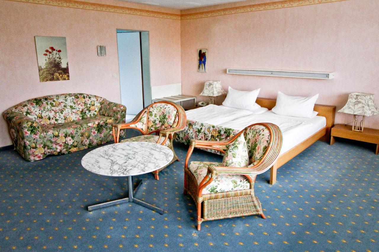 Waldhotel Stein Зельбиц Экстерьер фото